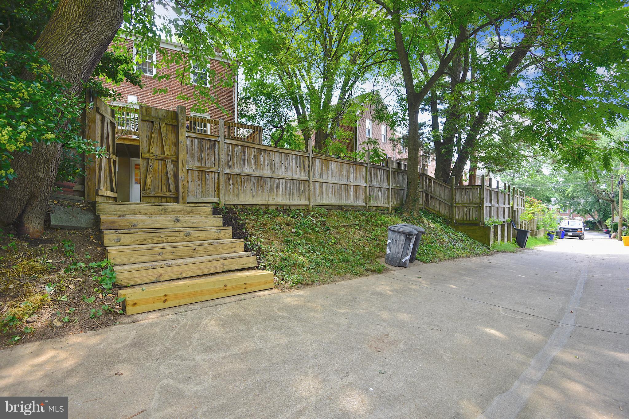 114 Brandon Road Baltimore, MD 21212 - Photo 26 of 30 Alley with Steps & Gates to Yard