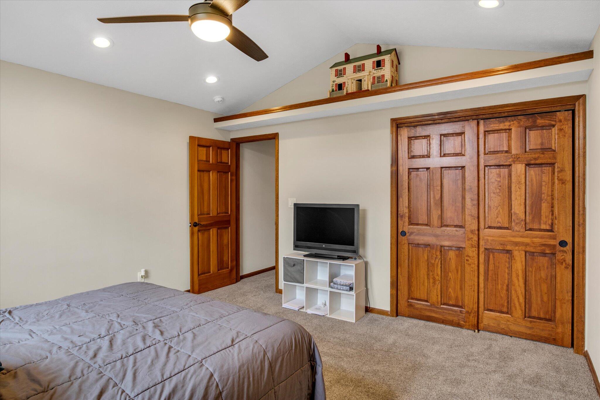 955 Deer Run Road Dayton, OH 45459 - Photo 46 of 55 Gallery Image 46