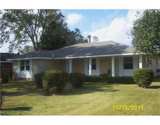 816 Tullulah Avenue River Ridge, LA 70123 - Photo 1 of 11