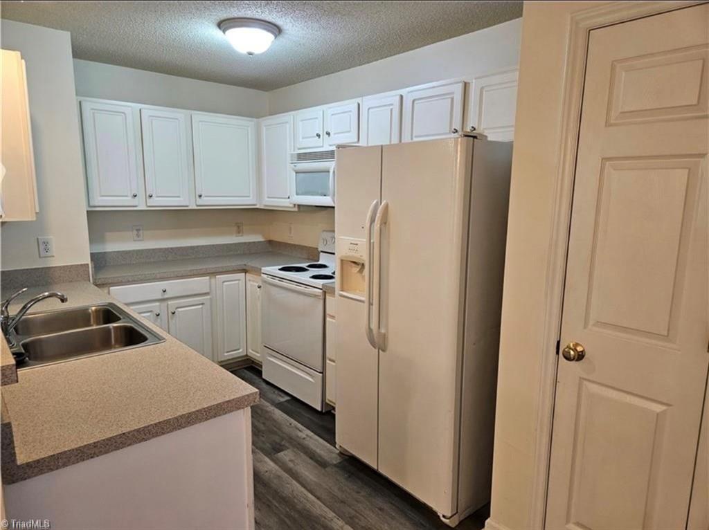 223 Ivy Circle Advance, NC 27006 - Photo 9 of 24