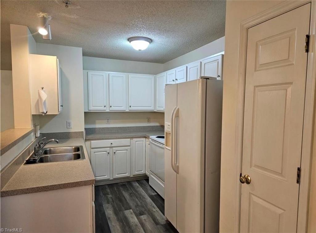 223 Ivy Circle Advance, NC 27006 - Photo 10 of 24