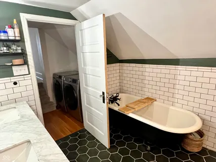 $449,900 | 99 North Forsythe Street, Franklin, IN 46131