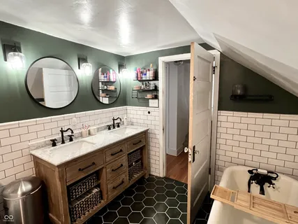 $449,900 | 99 North Forsythe Street, Franklin, IN 46131