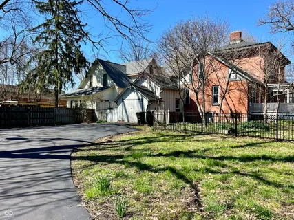 $449,900 | 99 North Forsythe Street, Franklin, IN 46131