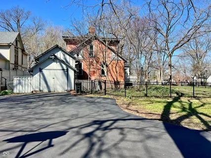 $449,900 | 99 North Forsythe Street, Franklin, IN 46131