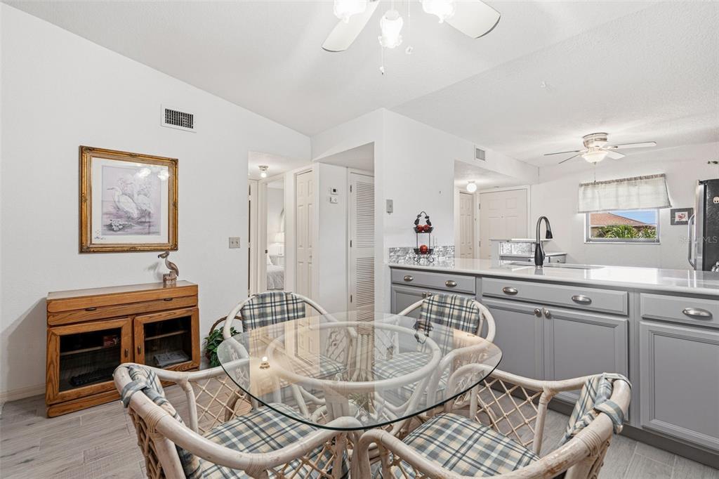 175 Kings Highway, Unit 437 Punta Gorda, FL 33983 - Photo 11 of 35