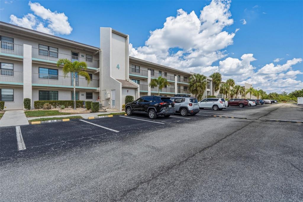 175 Kings Highway, Unit 437 Punta Gorda, FL 33983 - Photo 2 of 35