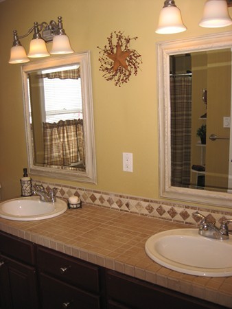 109 Millbury Road Oxford, MA 01540 - Photo 10 of 24 Gallery Image 10