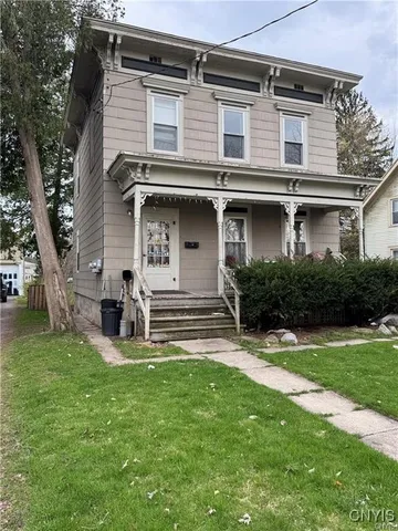 $950 | 215 James Street, Lenox, NY 13032