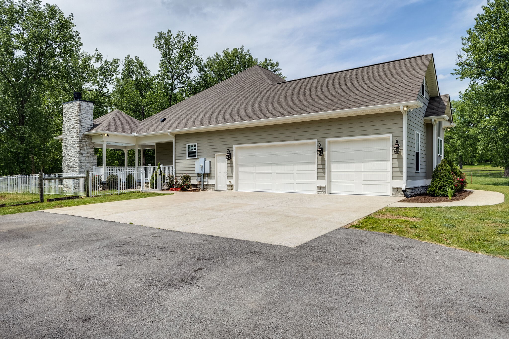 631 Still Pond Road Columbia, TN 38401 - Photo 59 of 70 a house view with a garden space