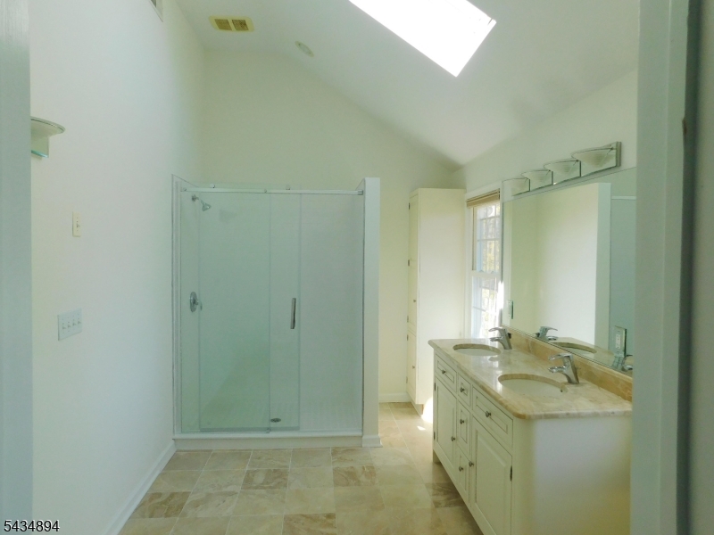 4 Spring Hill Road Annandale, NJ 08801 - Photo 28 of 41