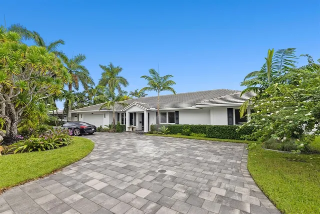 $1,800,000 | 2409 Northeast 37th Street, Fort Lauderdale, FL 33308