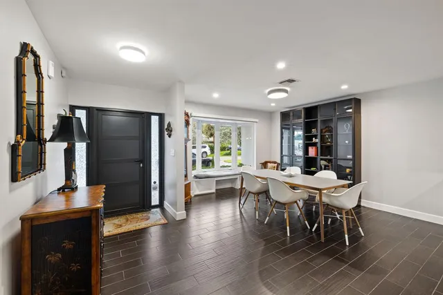 $1,800,000 | 2409 Northeast 37th Street, Fort Lauderdale, FL 33308