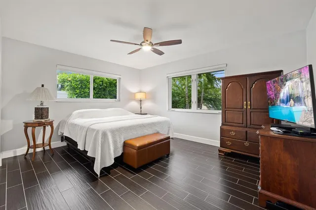 $1,800,000 | 2409 Northeast 37th Street, Fort Lauderdale, FL 33308