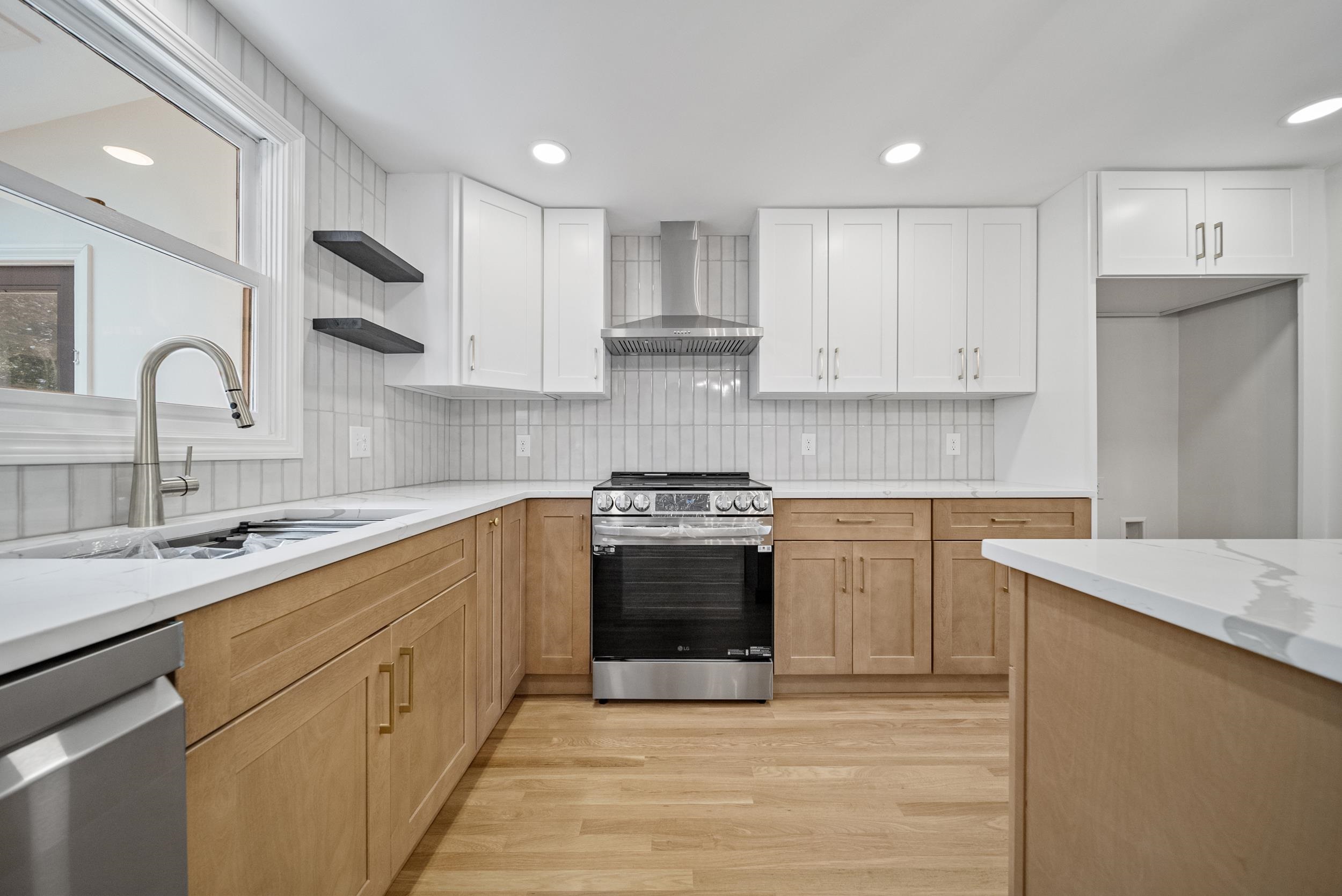 17 Brookview Drive Pelham, NH 03076 - Photo 16 of 45