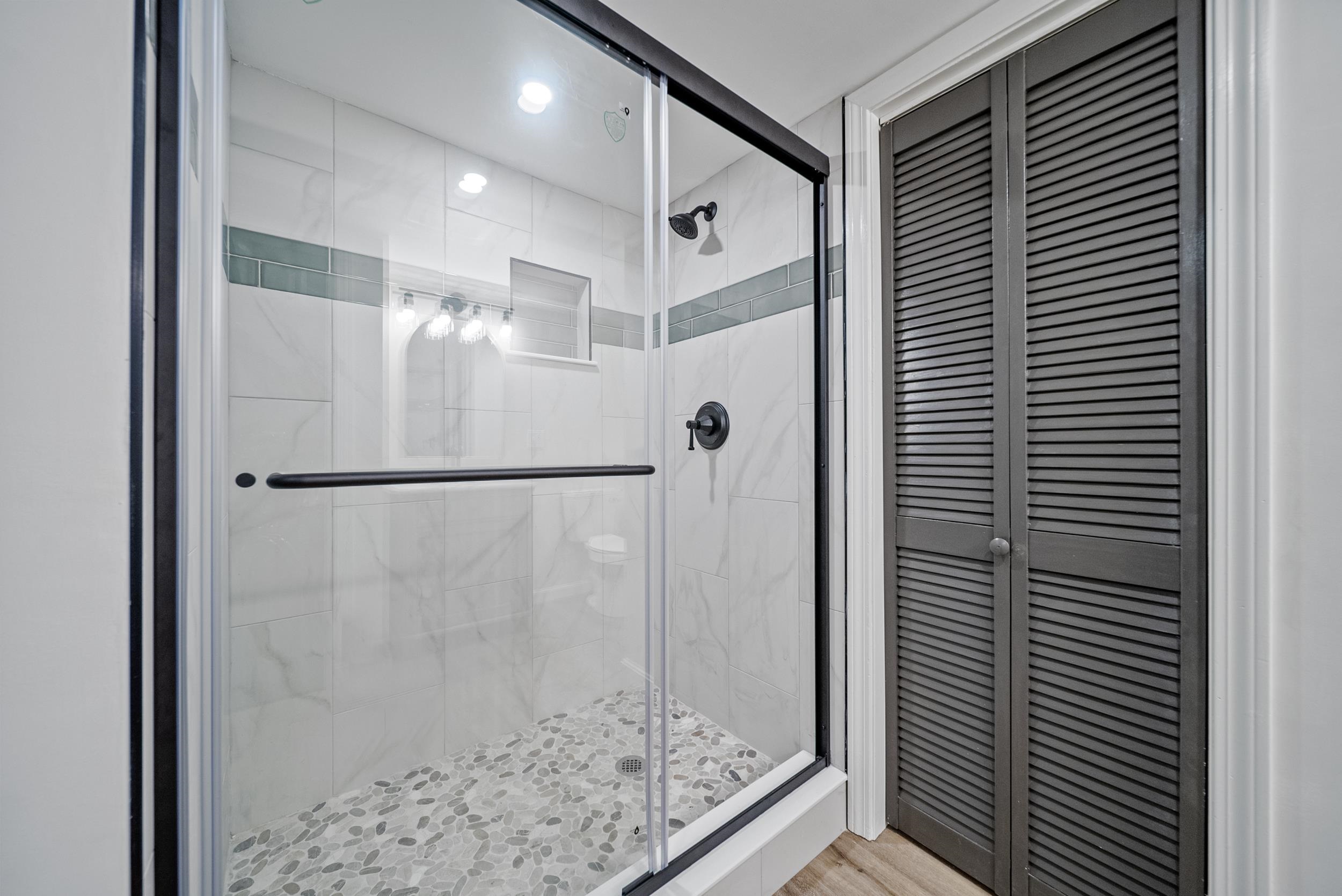 17 Brookview Drive Pelham, NH 03076 - Photo 40 of 45