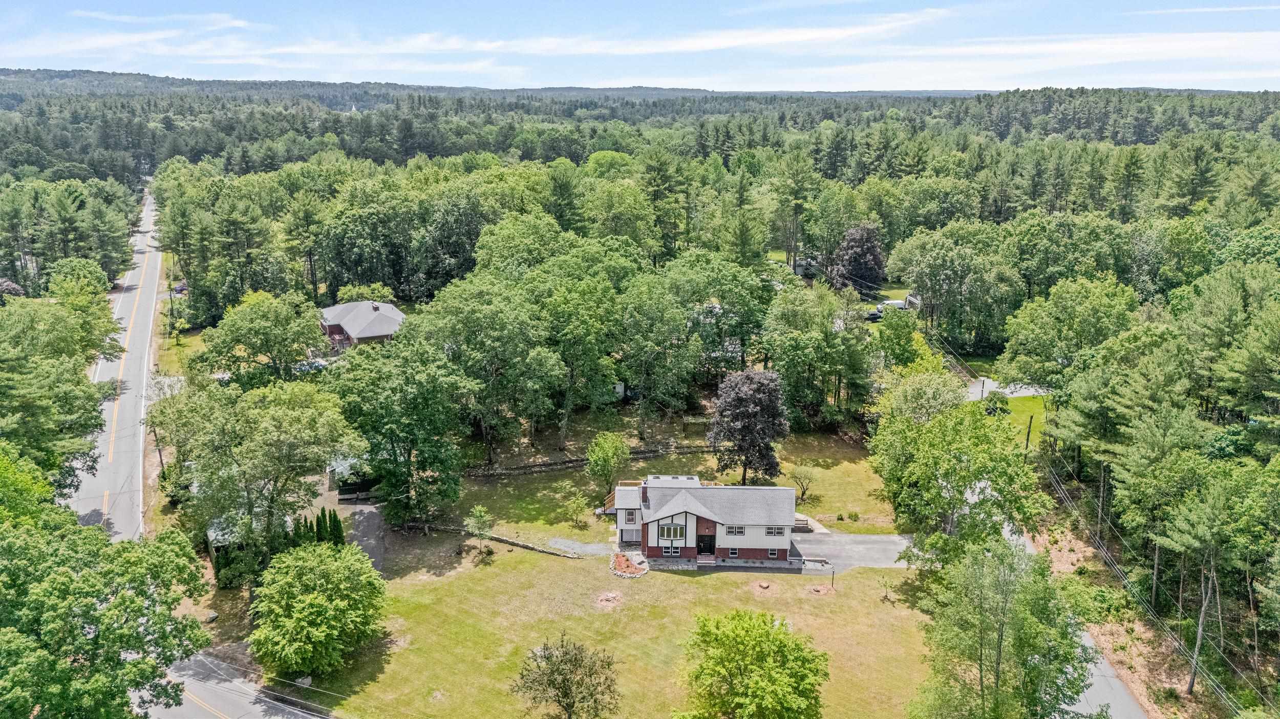 17 Brookview Drive Pelham, NH 03076 - Photo 4 of 45