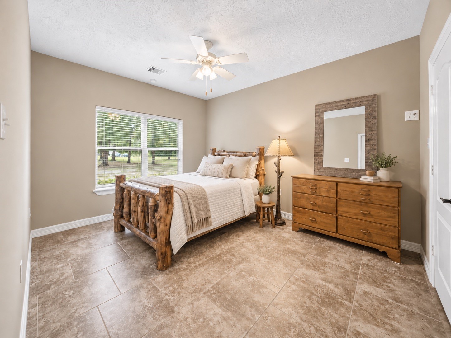 21015 Angus Drive Cleveland, TX 77328 - Photo 23 of 46 Gallery Image 23