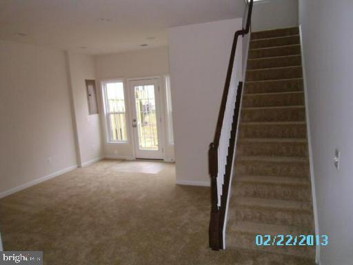 43373 Rickenbacker Square Ashburn, VA 20147 - Photo 3 of 7