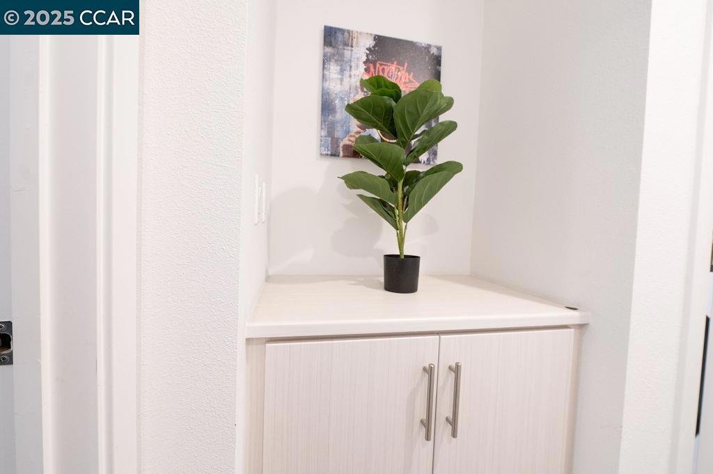 9877 MacArthur Boulevard Oakland, CA 94605 - Photo 11 of 13