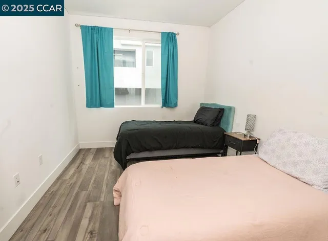 $3,995 | 9877 MacArthur Boulevard, Oakland, CA 94605