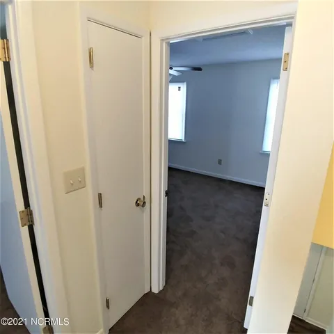 $1,250 | 9 Portwest Townhouses Drive, Unit B, Swansboro, NC 28584