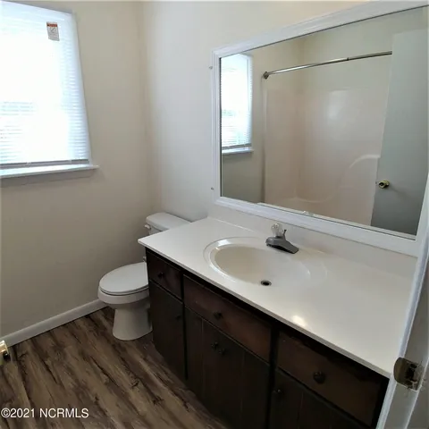 $1,250 | 9 Portwest Townhouses Drive, Unit B, Swansboro, NC 28584