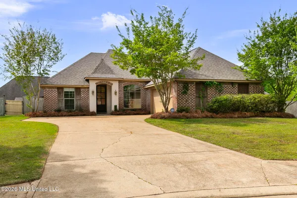 $276,000 | 903 Timberton Drive, Pearl, MS 39208