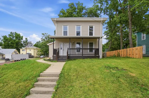 $350,000 | 401 East Ohio Avenue, Mount Vernon, OH 43050