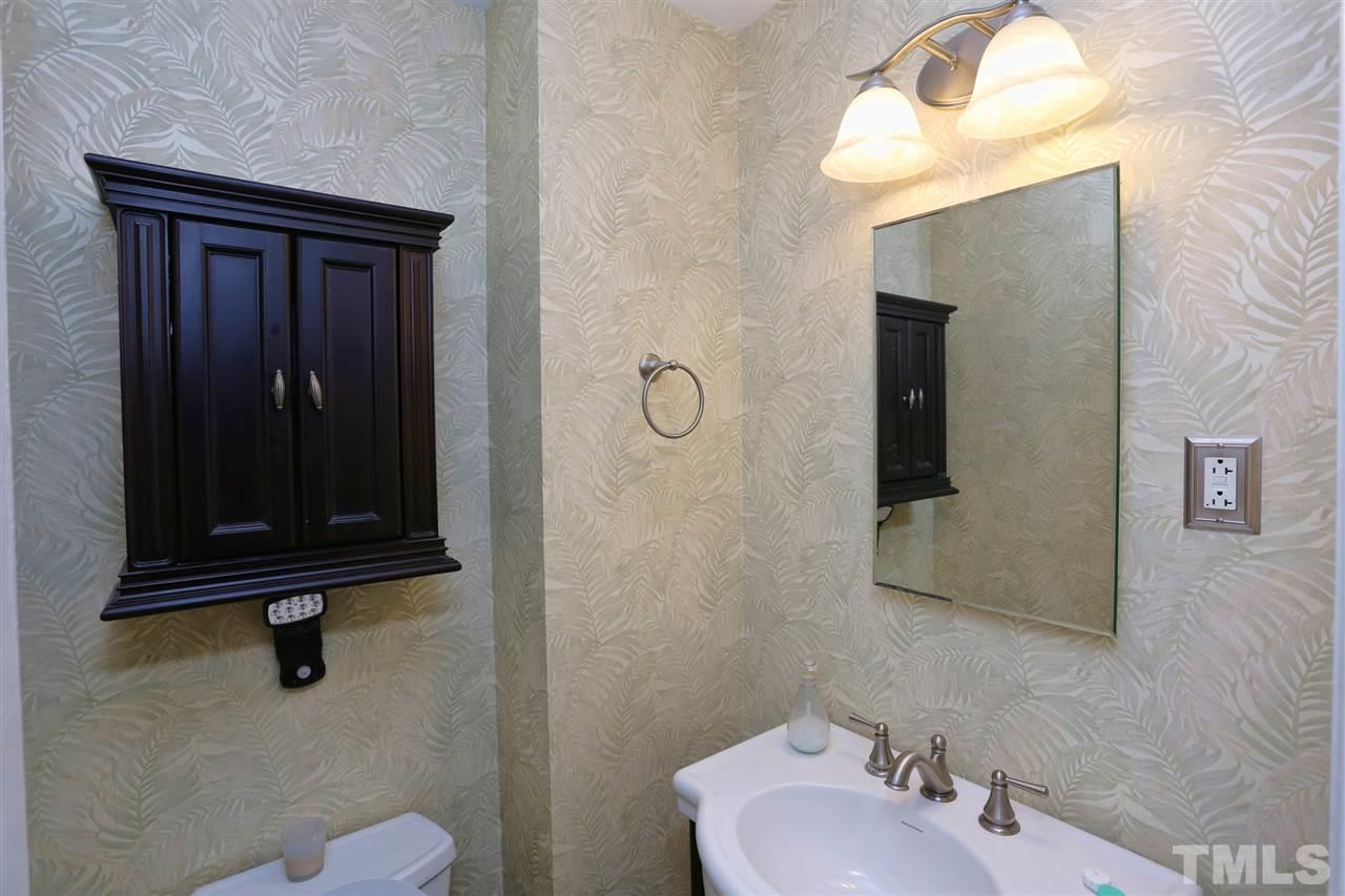 2328 Lawrence Drive Raleigh, NC 27603 - Photo 14 of 21 Gallery Image 14