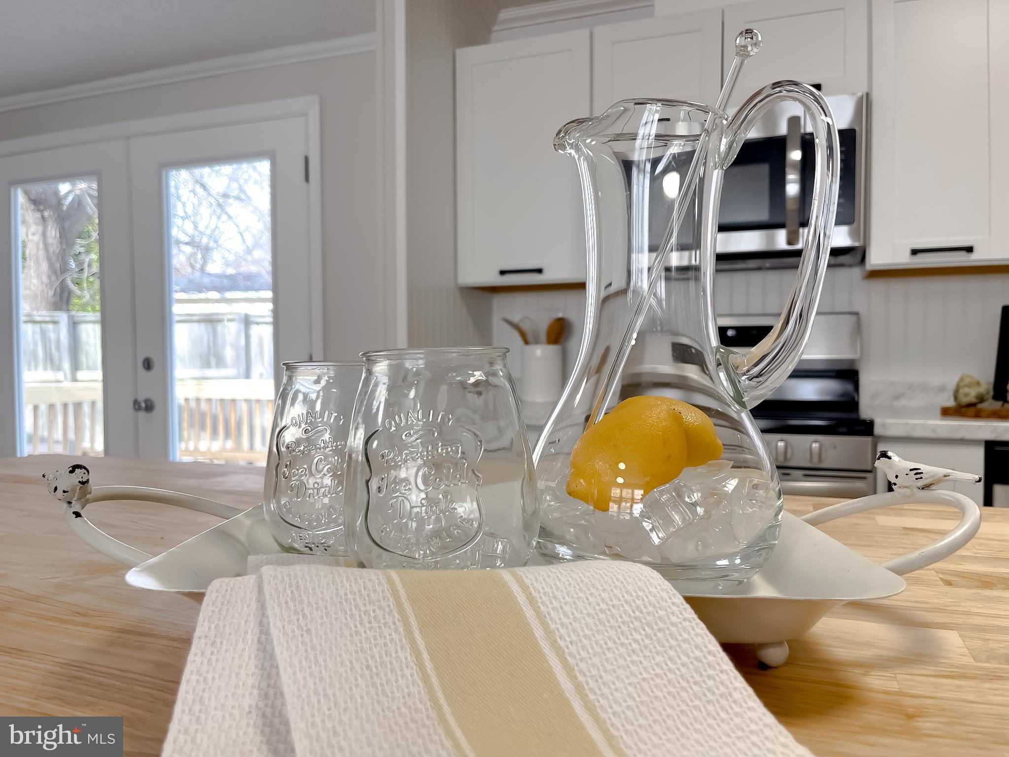 45908 South Springsteen Court California, MD 20619 - Photo 13 of 35 Relax and unwind in this happy home.