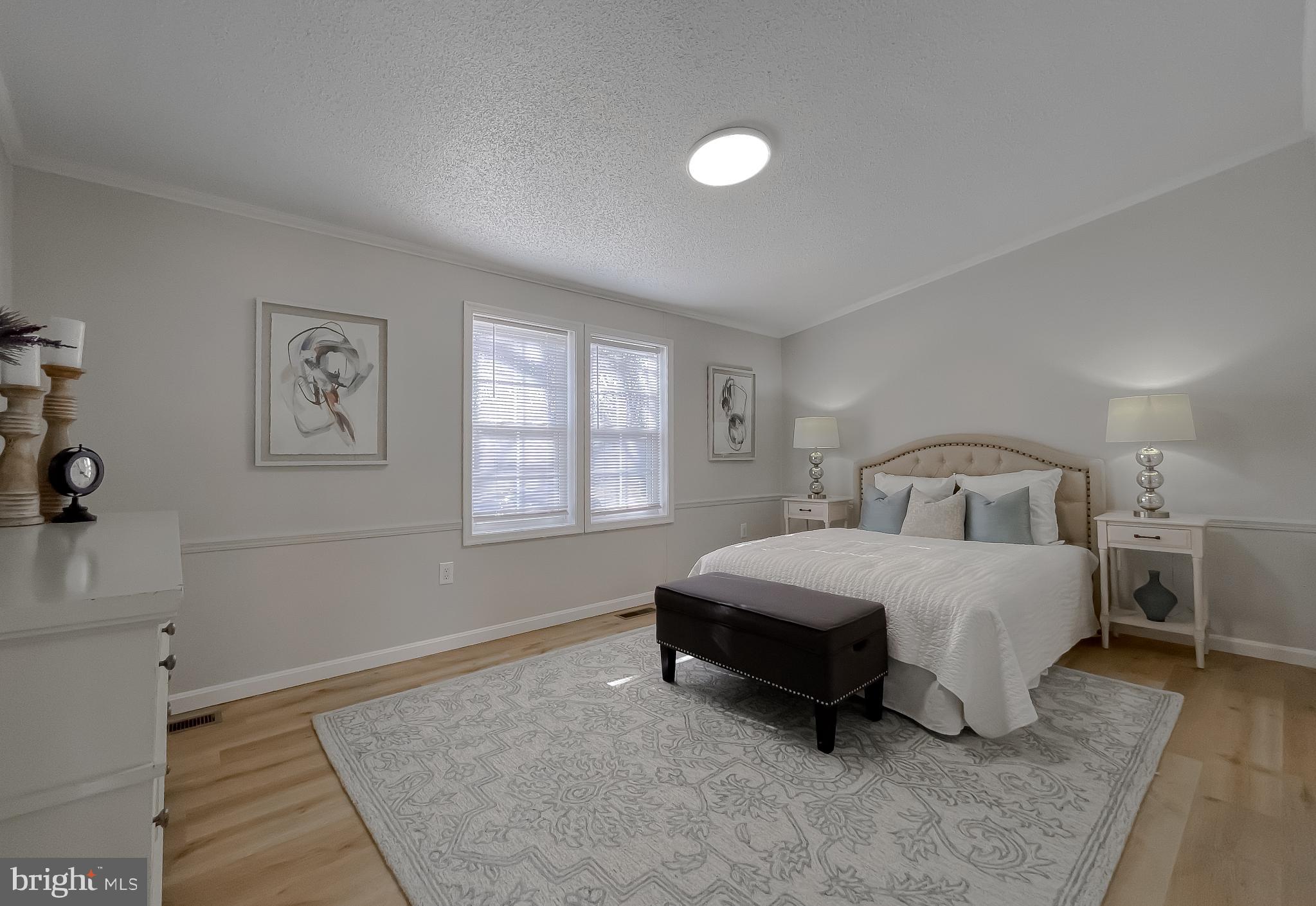 45908 South Springsteen Court California, MD 20619 - Photo 19 of 35 Lovely Primary Suite with Walk-In Closet.