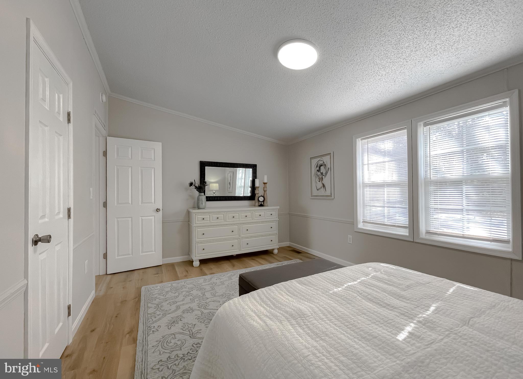 45908 South Springsteen Court California, MD 20619 - Photo 23 of 44 Lovely Primary Suite with Walk-In Closet.