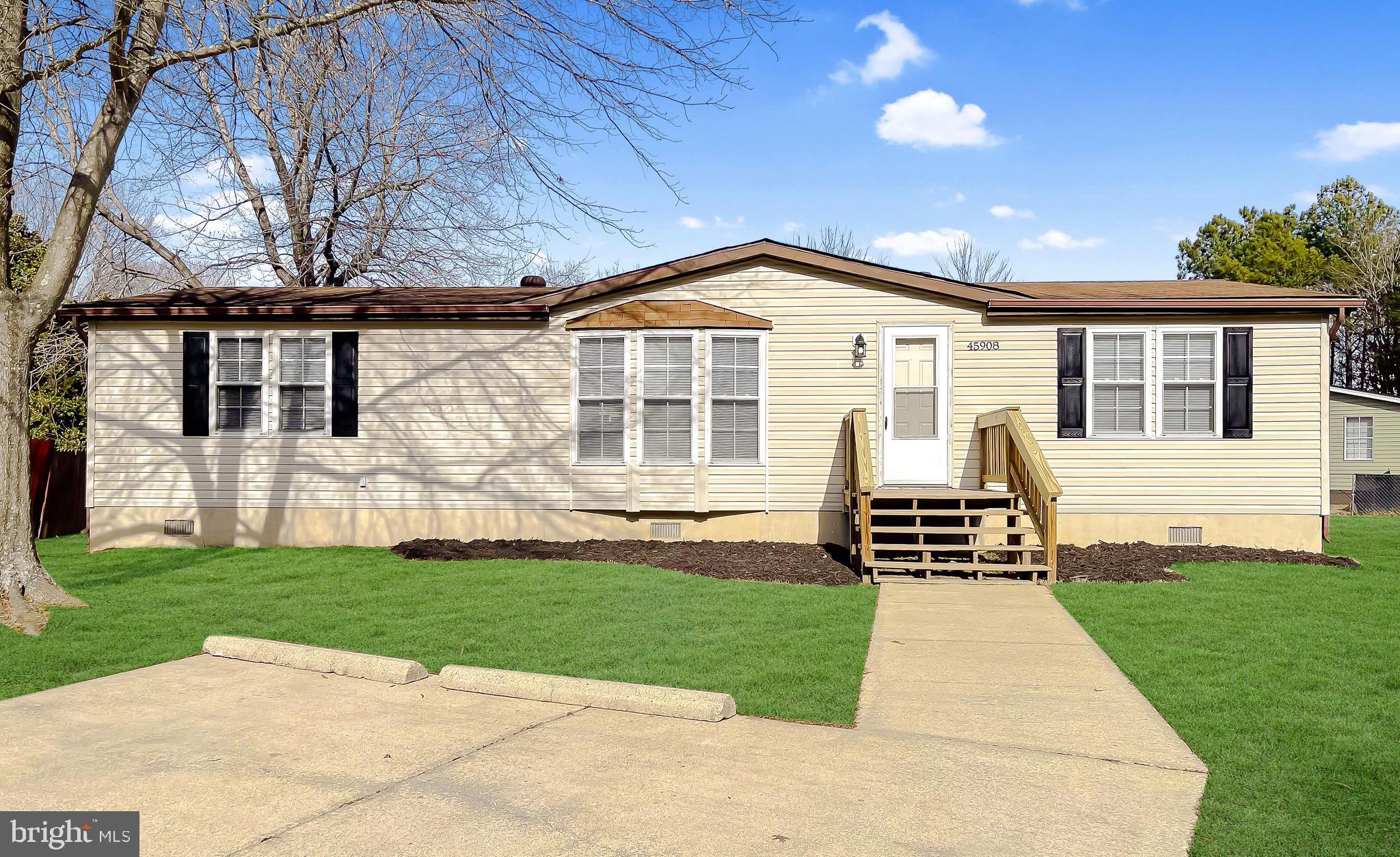 45908 South Springsteen Court California, MD 20619 - Photo 43 of 44 Private Parking