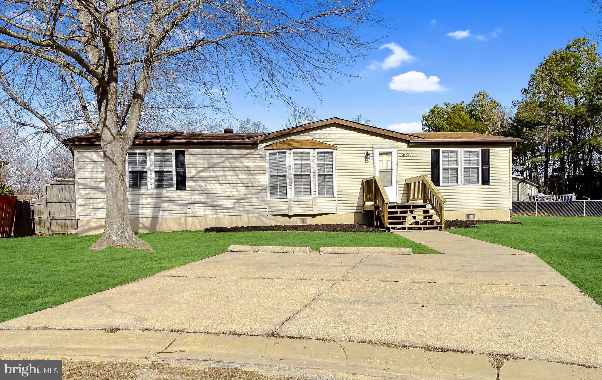 45908 South Springsteen Court California, MD 20619 - Photo 44 of 44 Private Parking
