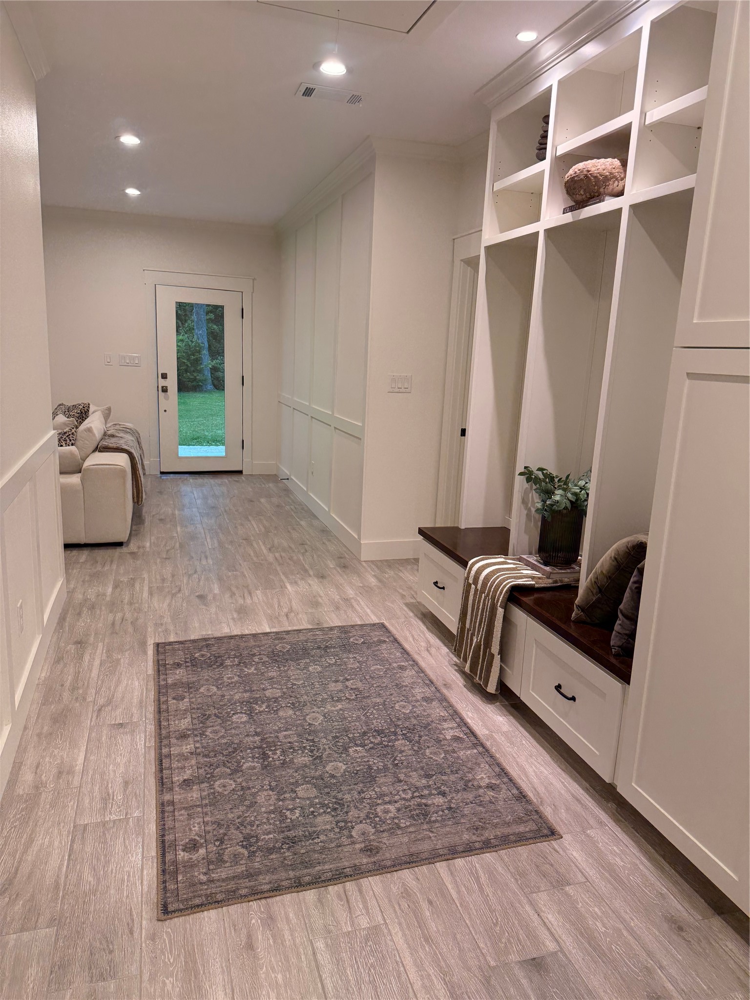407 Harris Road Highlands, TX 77562 - Photo 11 of 32 a bedroom with a bed and a window