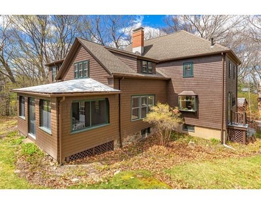 22 Ross Road Swampscott, MA 01907 - Photo 5 of 29 Gallery Image 5