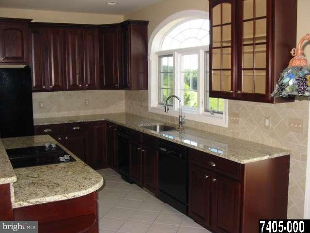 11784 High Point Road Felton, PA 17322 - Photo 6 of 25