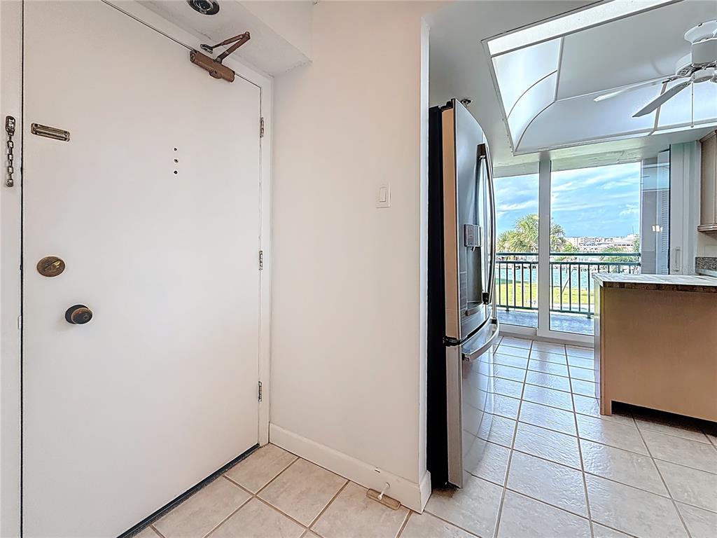 1 Key Capri, Unit 201E Treasure Island, FL 33706 - Photo 16 of 100