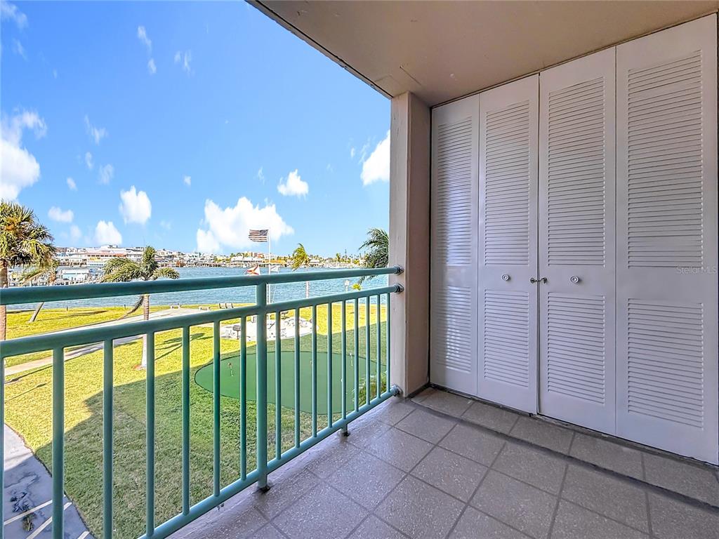1 Key Capri, Unit 201E Treasure Island, FL 33706 - Photo 20 of 100