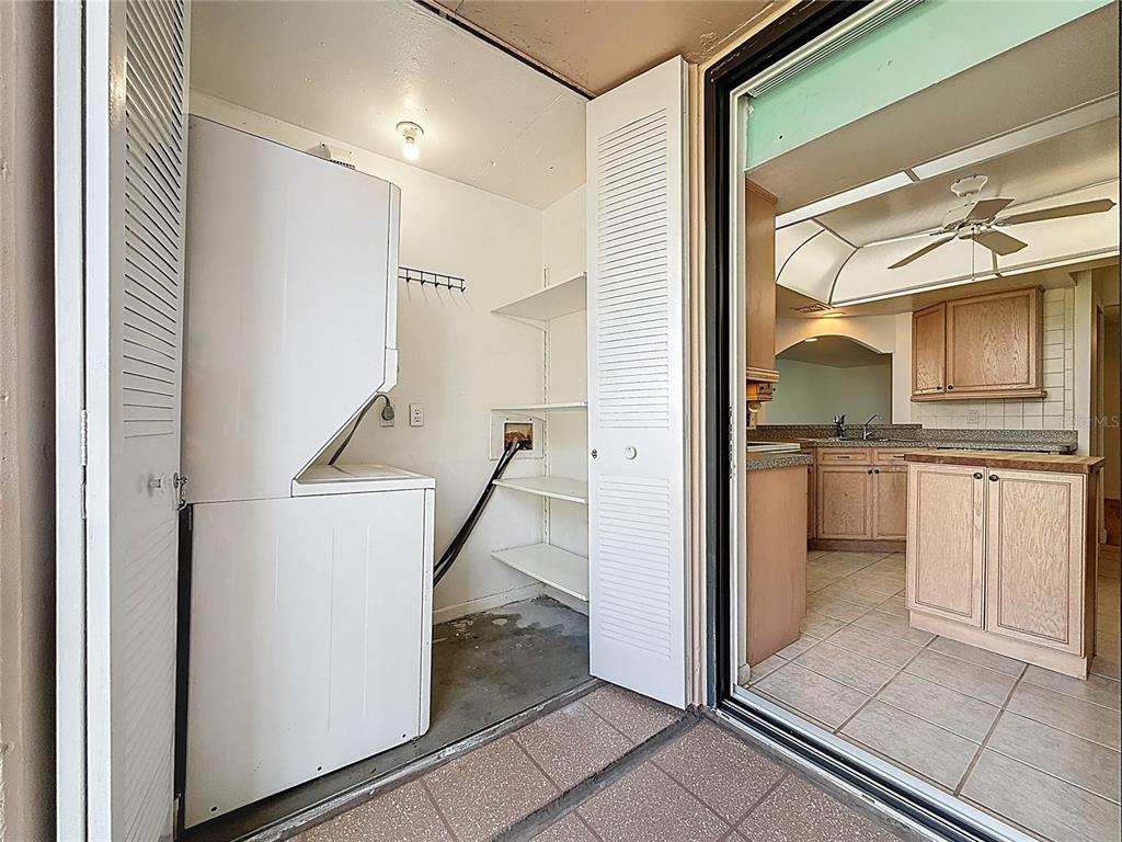 1 Key Capri, Unit 201E Treasure Island, FL 33706 - Photo 21 of 100