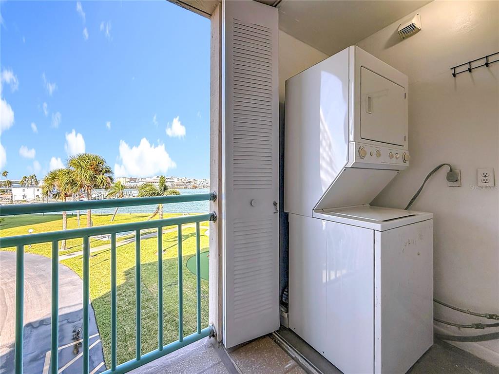 1 Key Capri, Unit 201E Treasure Island, FL 33706 - Photo 22 of 100