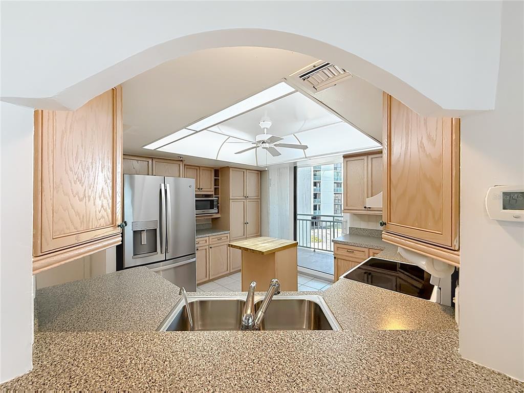 1 Key Capri, Unit 201E Treasure Island, FL 33706 - Photo 30 of 100