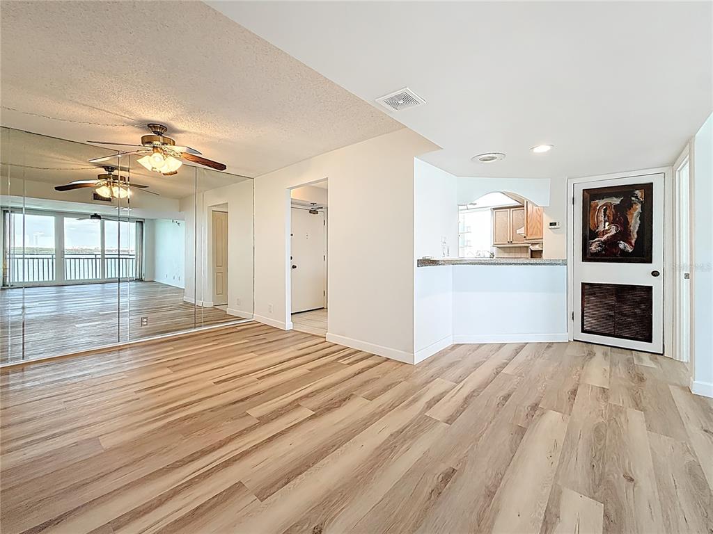 1 Key Capri, Unit 201E Treasure Island, FL 33706 - Photo 36 of 100