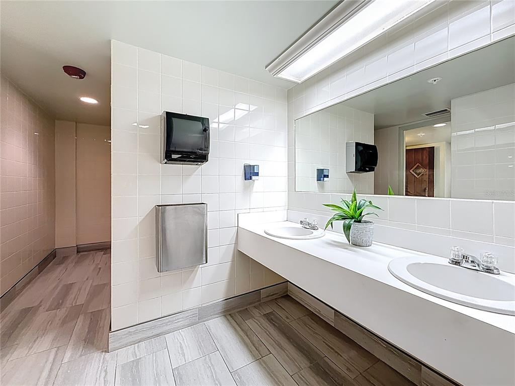 1 Key Capri, Unit 201E Treasure Island, FL 33706 - Photo 73 of 100