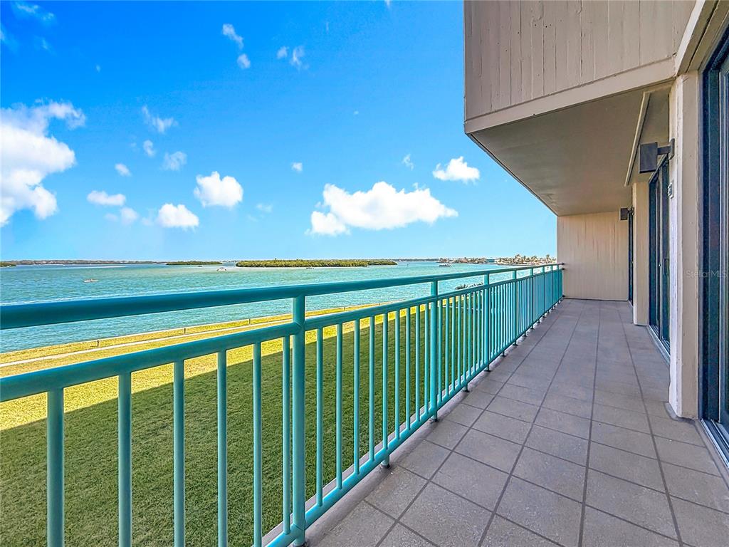 1 Key Capri, Unit 201E Treasure Island, FL 33706 - Photo 96 of 100