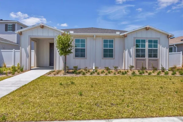 a front view of house with yard
