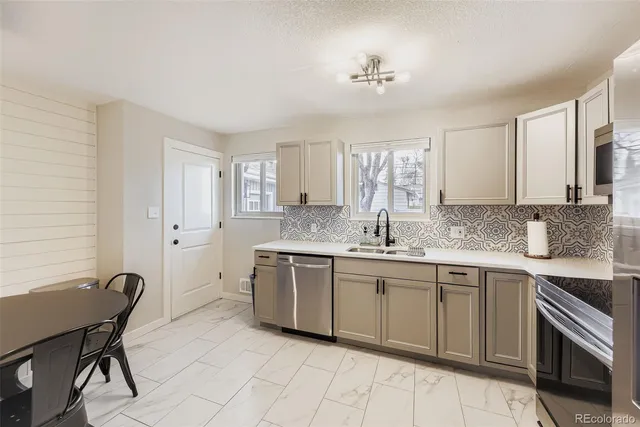 $2,295 | 11867 Keough Drive, Northglenn, CO 80233