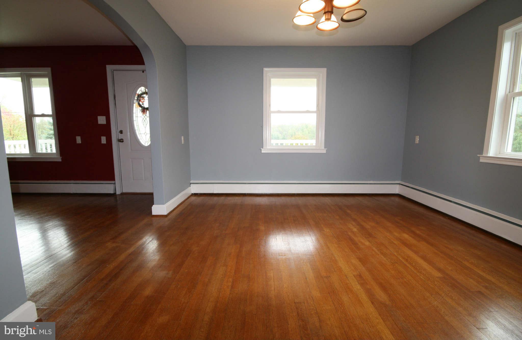 12814 Point Salem Road Hagerstown, MD 21740 - Photo 7 of 21 Dining Room