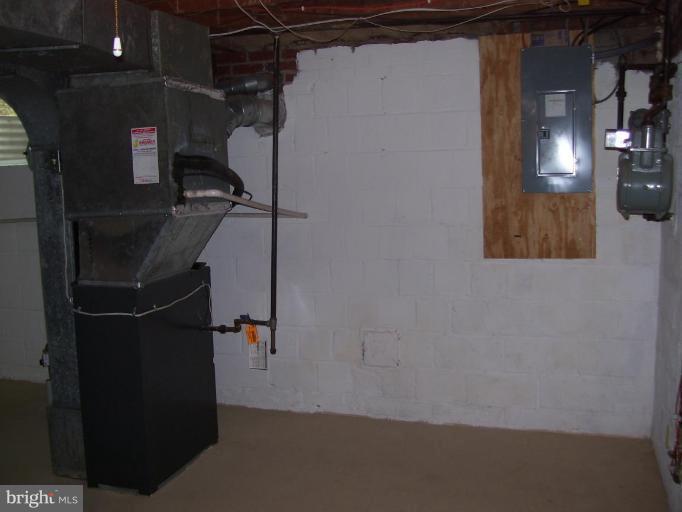 4005 Randolph Road Silver Spring, MD 20906 - Photo 21 of 28 Recent 200 AMP Electrical Heavy-Up